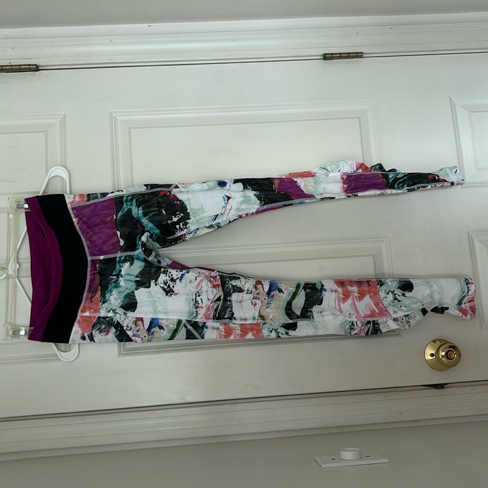 Lululemon Graphic Legging